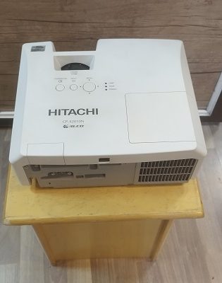 ویدئو پروژکتور استوک هیتاچی Hitachi CP-X2010