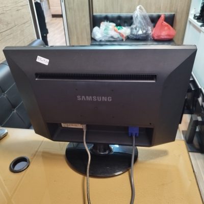 مانیتور استوک 22 اینچ سامسونگ Samsung SyncMaster 2253LW